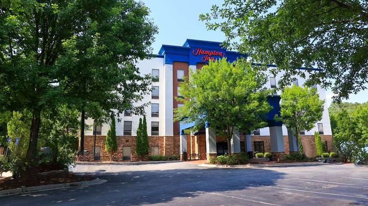 Hampton Inn Atlanta-Canton Exterior