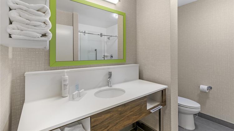 Hampton Inn & Stes Camp Creek Mrketplace Room