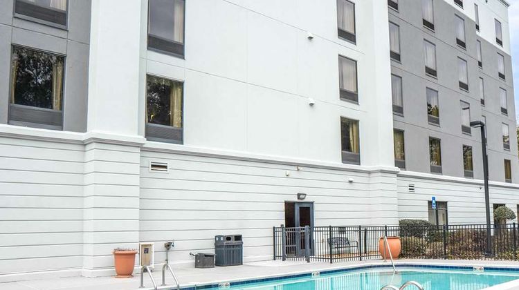 Hampton Inn Covington Pool
