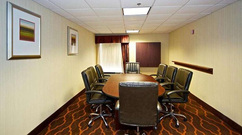 <b>Hampton Inn Douglasville Meeting</b>. Images powered by <a href="https://iceportal.shijigroup.com/" title="IcePortal" target="_blank">IcePortal</a>.