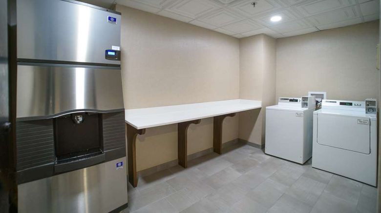 <b>Hampton Inn Fayetteville Other</b>. Images powered by <a href="https://iceportal.shijigroup.com/" title="IcePortal" target="_blank">IcePortal</a>.