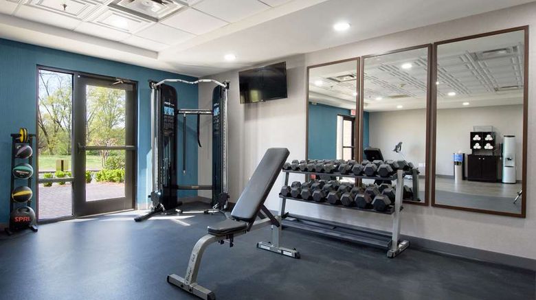 <b>Hampton Inn Fayetteville Health</b>. Images powered by <a href="https://iceportal.shijigroup.com/" title="IcePortal" target="_blank">IcePortal</a>.