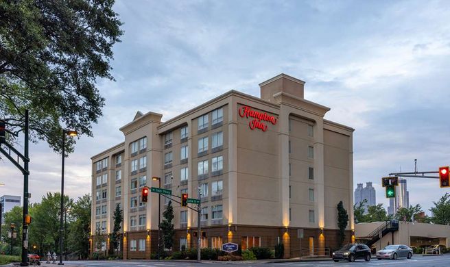 Hampton Inn Georgia Tech Downtown Exterior