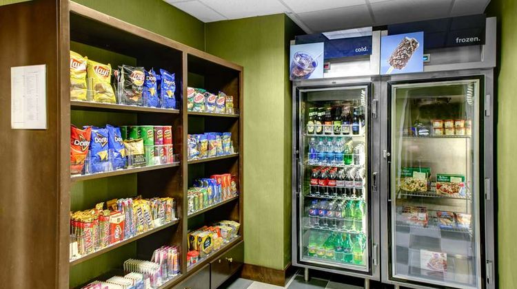 Hampton Inn & Suites Gwinnett Restaurant