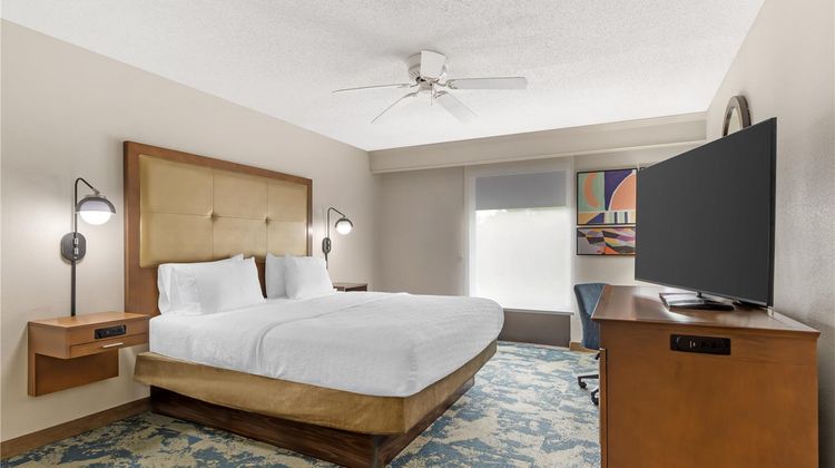 Hampton Inn & Suites Gwinnett Room