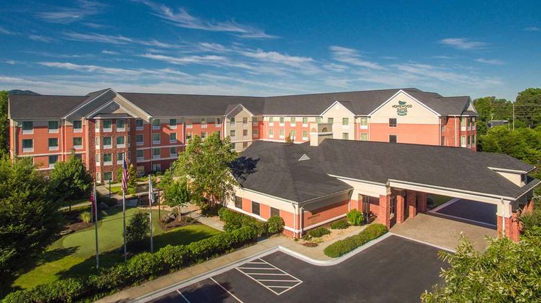 Homewood Suites by Hilton Exterior. Images powered by <a href="https://iceportal.shijigroup.com" target="_blank" rel="noopener">Ice Portal</a>.