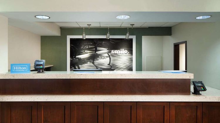 Hampton Inn Lawrenceville Lobby