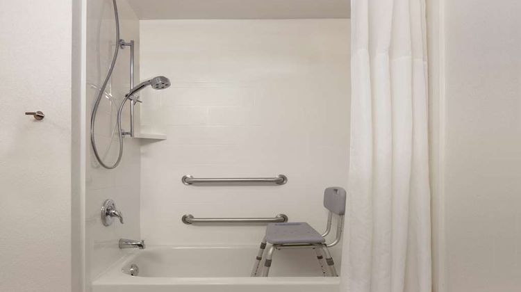 Hampton Inn Lawrenceville Room