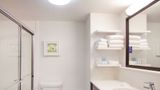 <b>Hampton Inn Lawrenceville Room</b>. Images powered by <a href="https://iceportal.shijigroup.com/" title="IcePortal" target="_blank">IcePortal</a>.