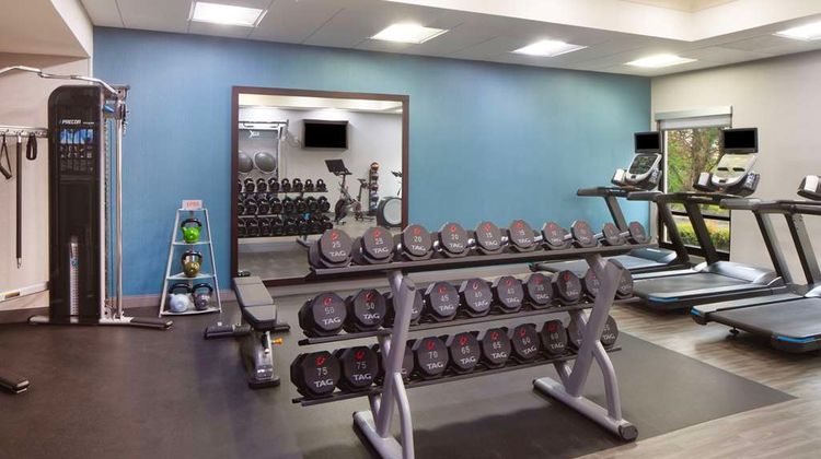 Hampton Inn & Suites-Atlanta Airport N Health