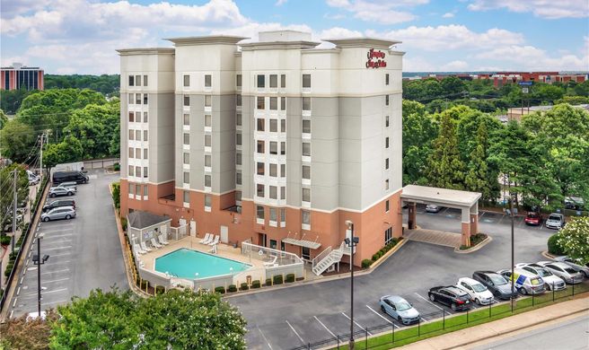 Hampton Inn & Suites-Atlanta Airport N Exterior