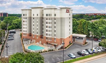 Hampton Inn & Suites-Atlanta Airport N