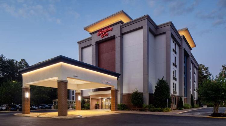 Hampton Inn Atlanta Northlake Exterior