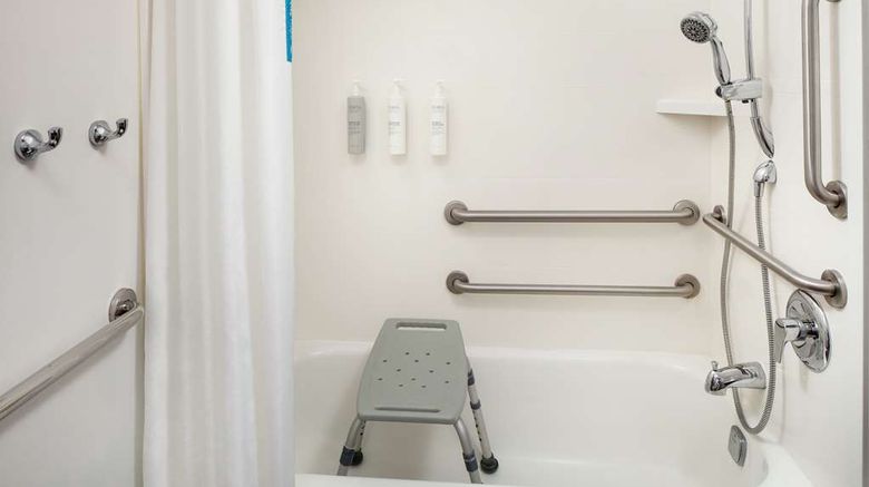 <b>Hampton Inn Atlanta Northlake Room</b>. Images powered by <a href="https://iceportal.shijigroup.com/" title="IcePortal" target="_blank">IcePortal</a>.