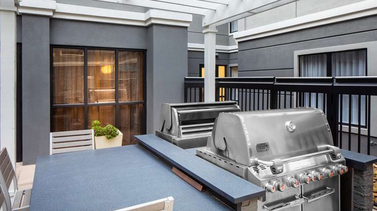 Homewood Suites Buckhead Piedmont Rd. Exterior
