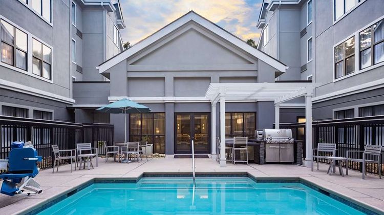 Homewood Suites Buckhead Piedmont Rd. Pool