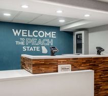 Hampton Inn Peachtree Corners Norcross Lobby