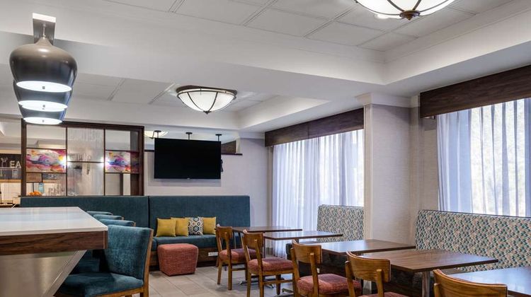 Hampton Inn Peachtree Corners Norcross Lobby