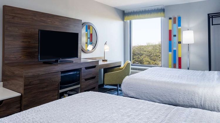 Hampton Inn Peachtree Corners Norcross Room