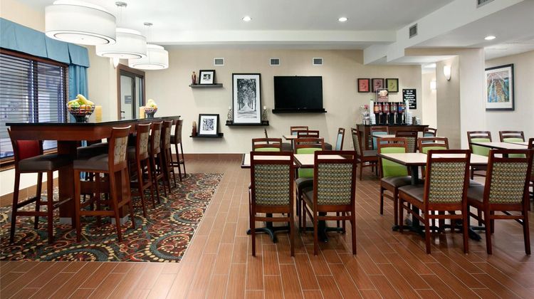 Hampton Inn Stockbridge Restaurant
