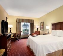 Hampton Inn Stockbridge Room