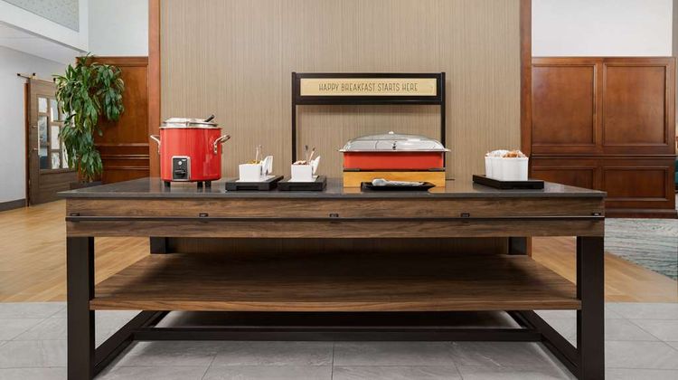 Hampton Inn & Suites Atlanta-Six Flags Restaurant
