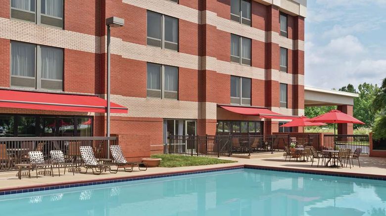 <b>Hampton Inn Atlanta/Stone Mountain Pool</b>. Images powered by <a href="https://iceportal.shijigroup.com/" title="IcePortal" target="_blank">IcePortal</a>.