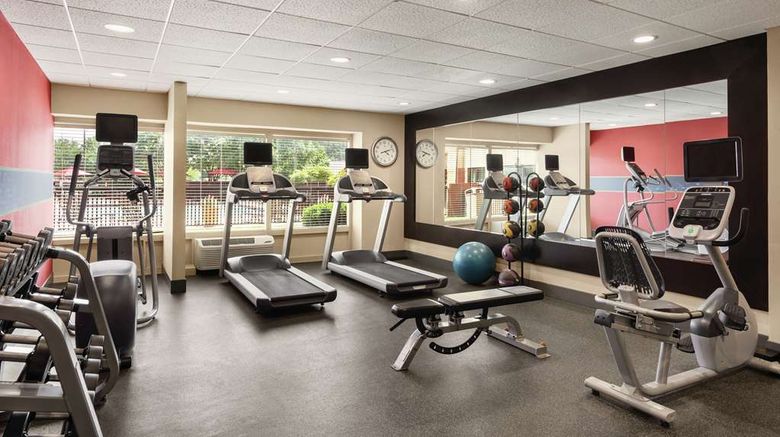 <b>Hampton Inn Atlanta/Stone Mountain Health</b>. Images powered by <a href="https://iceportal.shijigroup.com/" title="IcePortal" target="_blank">IcePortal</a>.