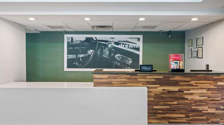Hampton Inn Atlanta-Woodstock Lobby