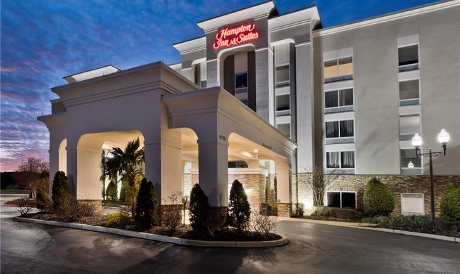 Hampton Inn & Suites Lanett-West Point Exterior