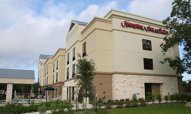 Hampton Inn & Suites Austin/Cedar Park Exterior