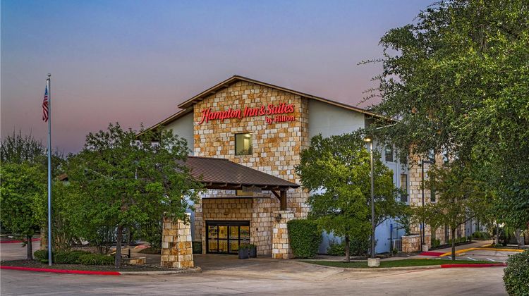 Hampton Inn & Suites Austin-Lakeway Exterior