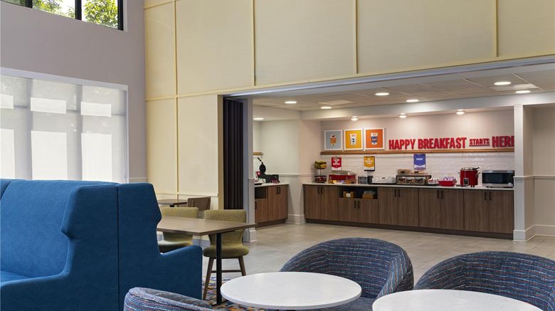 <b>Hampton Inn & Suites Austin-Lakeway Restaurant</b>. Images powered by <a href="https://iceportal.shijigroup.com/" title="IcePortal" target="_blank">IcePortal</a>.
