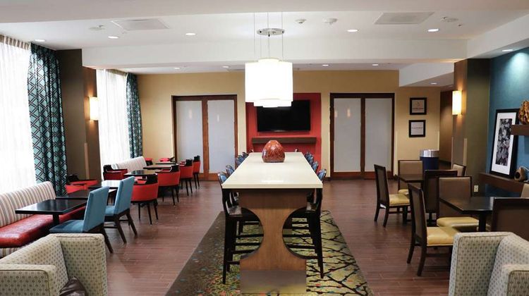 Hampton Inn Austin/Oak Hill Lobby
