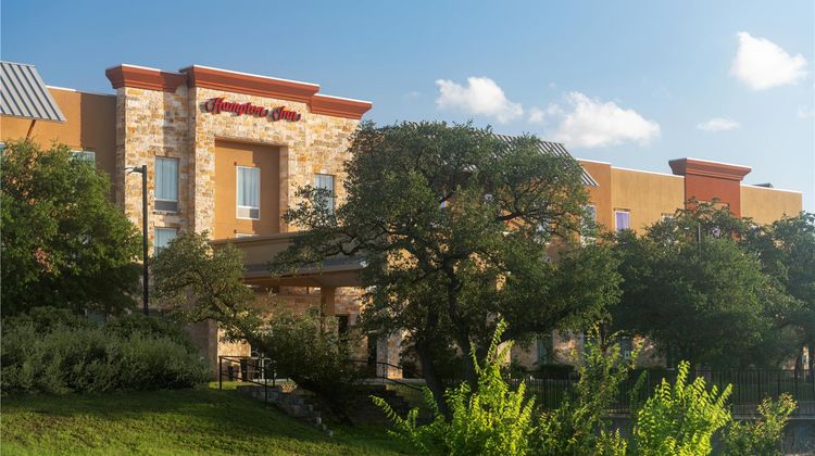 Hampton Inn Austin/Oak Hill Exterior