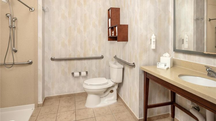 Hampton Inn Austin/Oak Hill Room