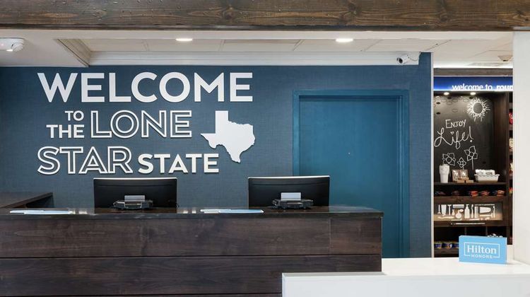 Hampton Inn Austin Round Rock Lobby