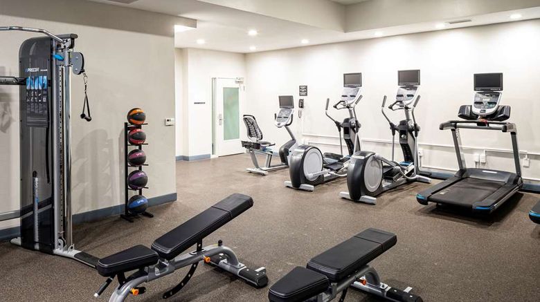 <b>Hampton Inn Austin Round Rock Health</b>. Images powered by <a href="https://iceportal.shijigroup.com/" title="IcePortal" target="_blank">IcePortal</a>.