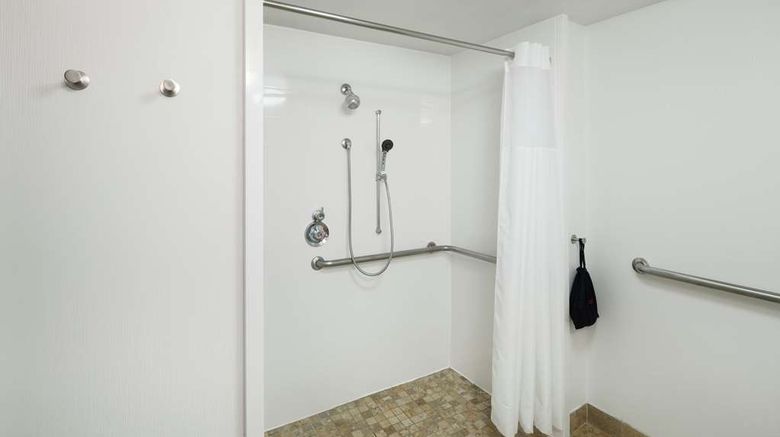 <b>Hampton Inn Austin Round Rock Room</b>. Images powered by <a href="https://iceportal.shijigroup.com/" title="IcePortal" target="_blank">IcePortal</a>.