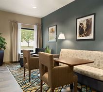 Hampton Inn Wausau Lobby