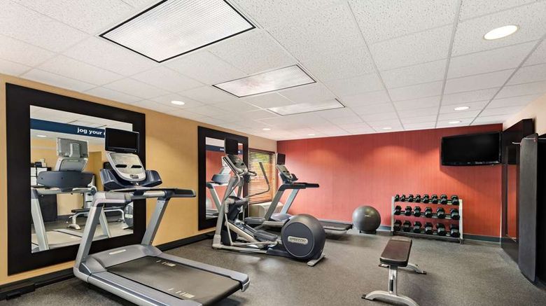 <b>Hampton Inn Wausau Health</b>. Images powered by <a href="https://iceportal.shijigroup.com/" title="IcePortal" target="_blank">IcePortal</a>.