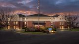 <b>Hampton Inn & Suites Newtown Exterior</b>. Images powered by <a href="https://iceportal.shijigroup.com/" title="IcePortal" target="_blank">IcePortal</a>.
