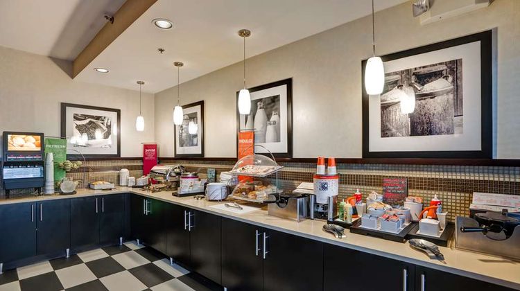 Hampton Inn Scranton at Montage Mountain Restaurant