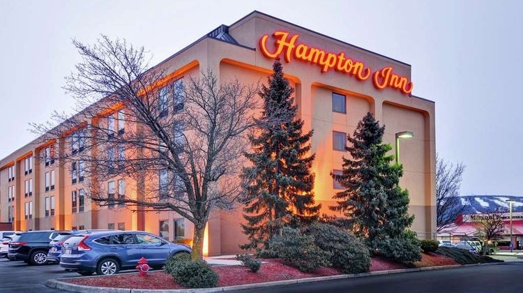 Hampton Inn Scranton at Montage Mountain Exterior