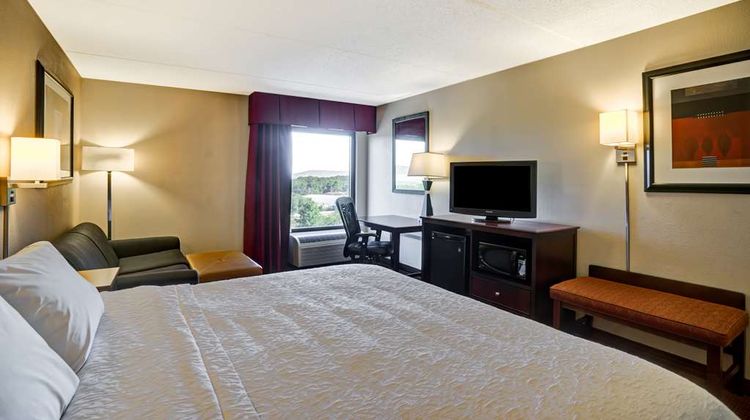 Hampton Inn Scranton at Montage Mountain Room