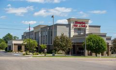 Hampton Inn & Suites Alexandria