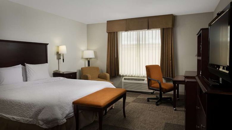 <b>Hampton Inn & Suites Altus Room</b>. Images powered by <a href="https://iceportal.shijigroup.com/" title="IcePortal" target="_blank">IcePortal</a>.