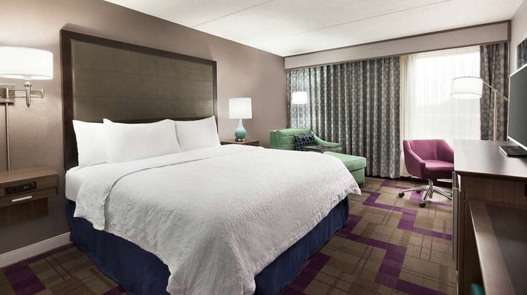 Hampton Inn Waycross Room