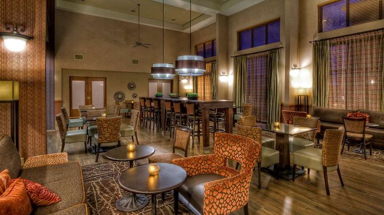Hampton Inn & Suites Kalamazoo-Oshtemo Lobby