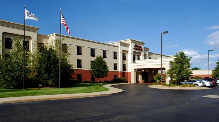 Hampton Inn & Suites Kalamazoo-Oshtemo Exterior